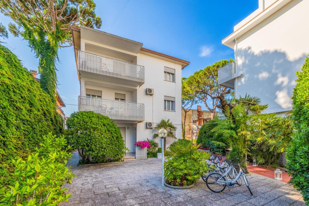Hotel Parioli Lido di Jesolo Exterior foto