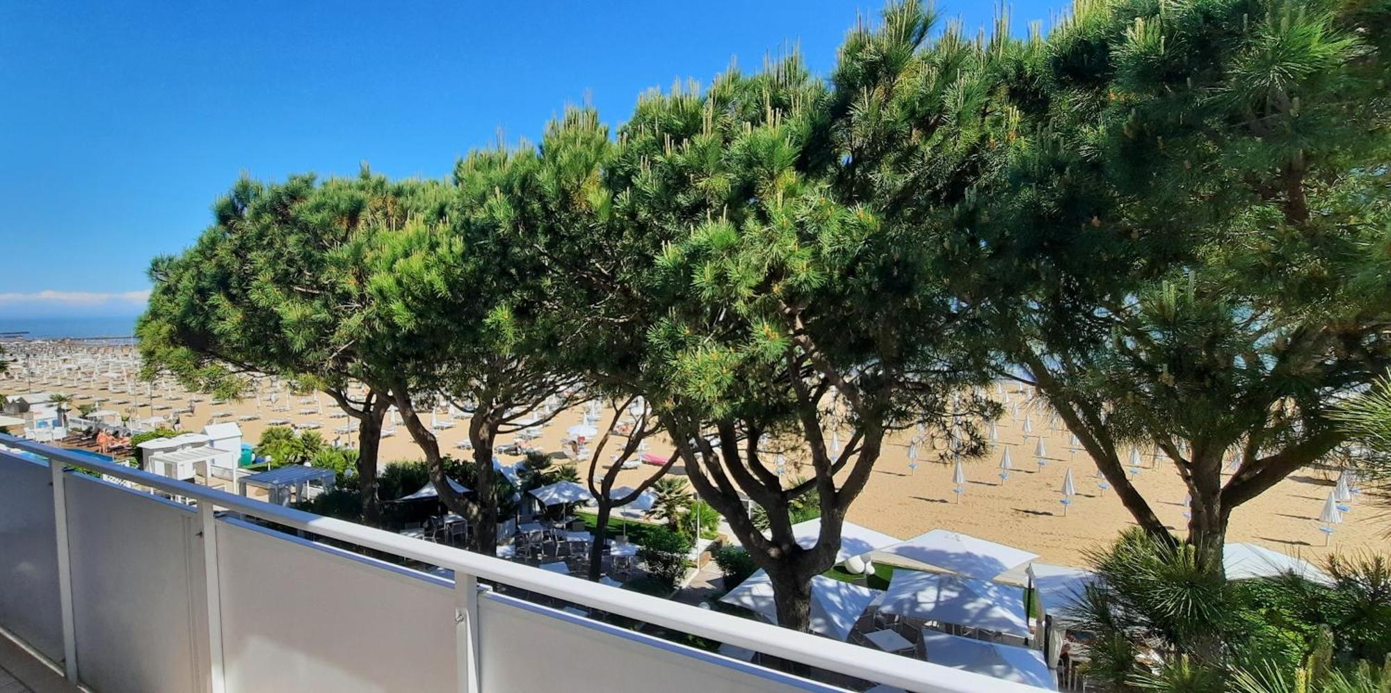 Hotel Parioli Lido di Jesolo Exterior foto